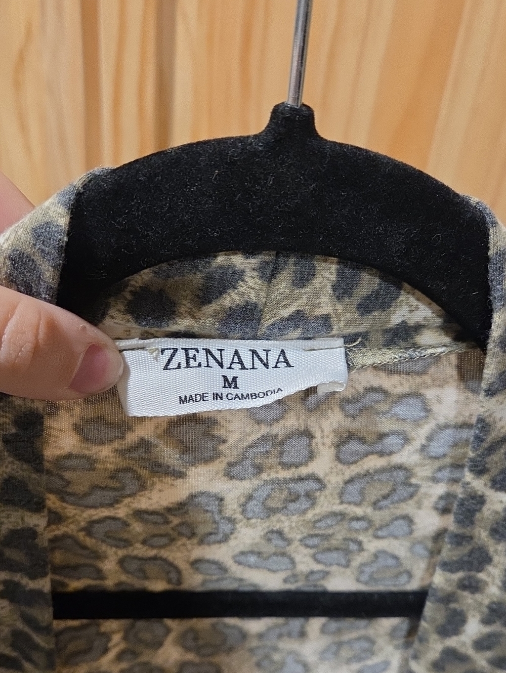 Zenana Leopard Print Open Cardigan Size M - Picture 3 of 6